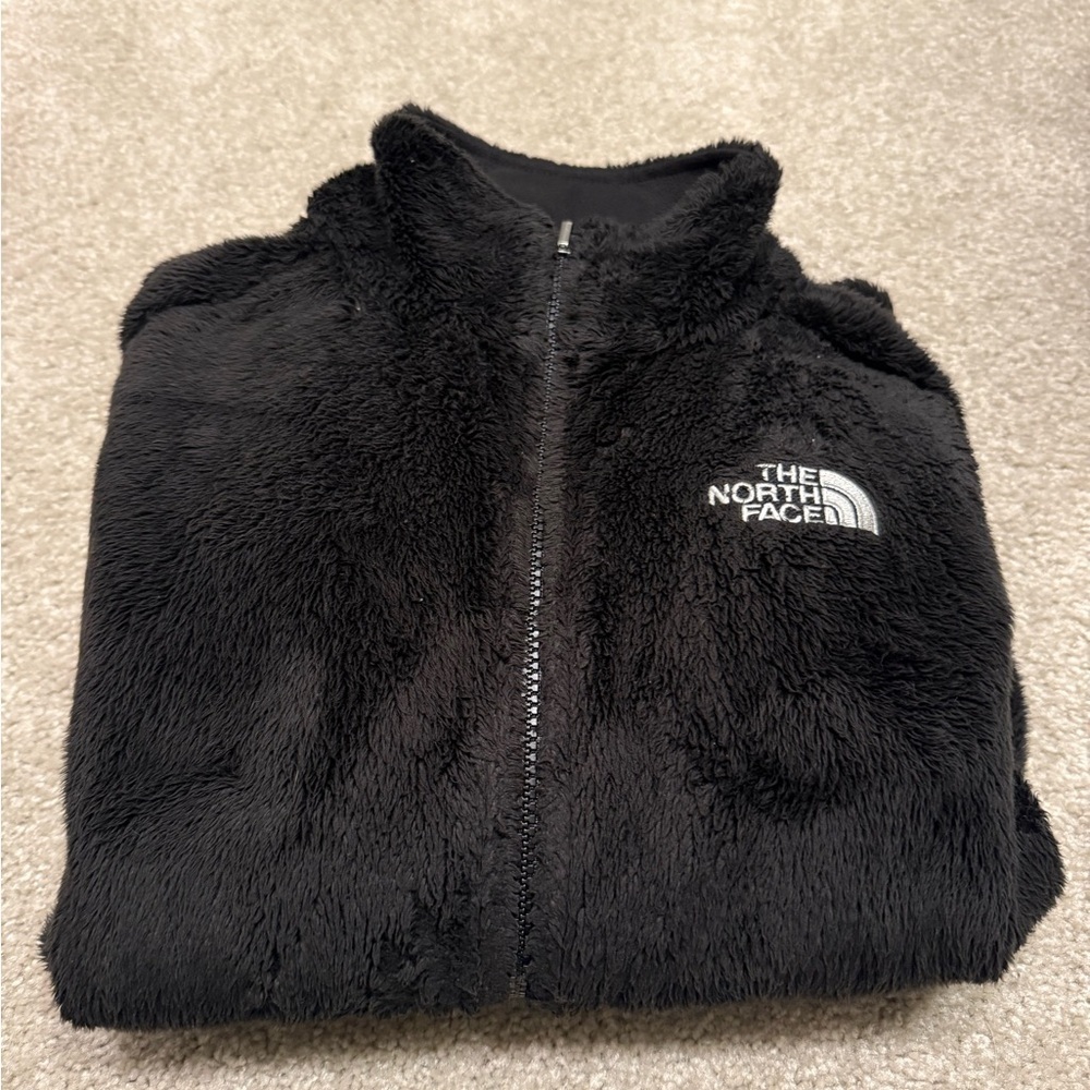 The North Face Plush Black Jacket - Picture 3 of 3